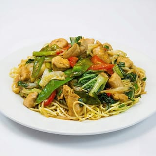 Tallarín Chifa Pollo
