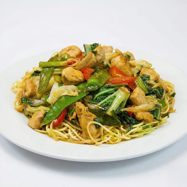 Tallarín Chifa Pollo.